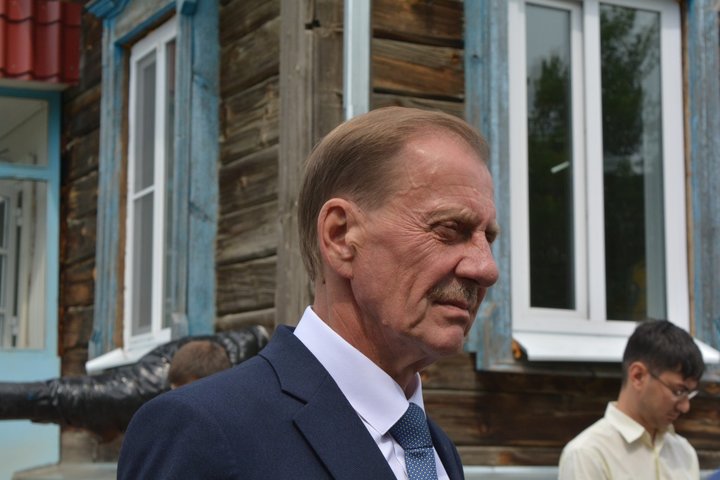 глава Татищевского района Павел Сурков