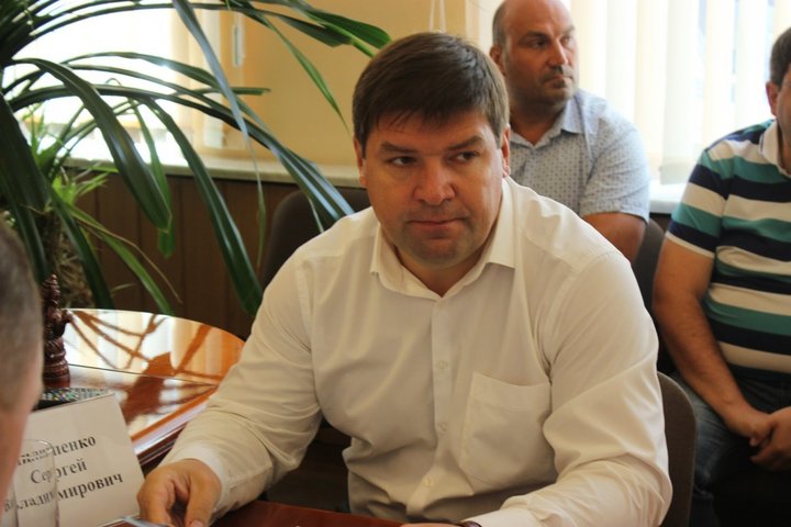 Глава администрации Кировского района Сергей Пилипенко