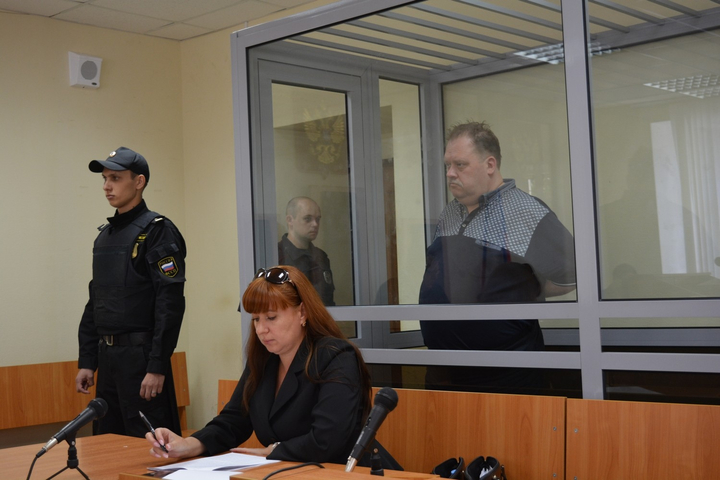 Дмитрий Бунин и его адвокат