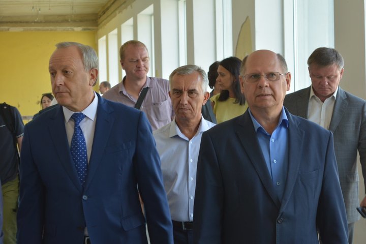 Губернатор Валерий Радаев (слева) и председатель Саратовской областной думы Иван Кузьмин