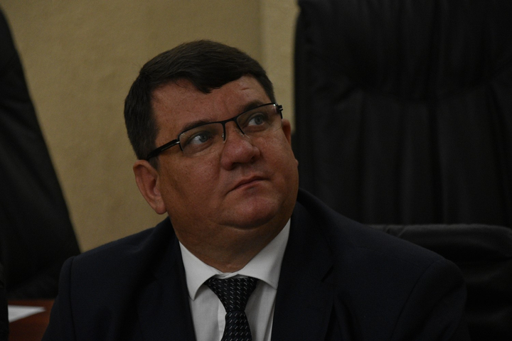 Глава Самойловского муниципального района Михаил Мельников