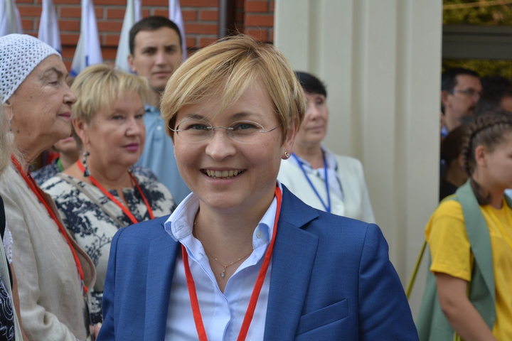 Сенатор Людмила Бокова
