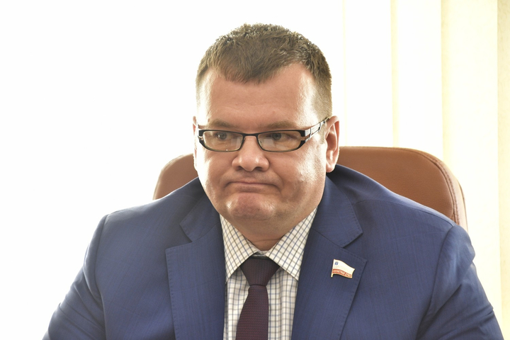 депутат Дмитрий Ханенко