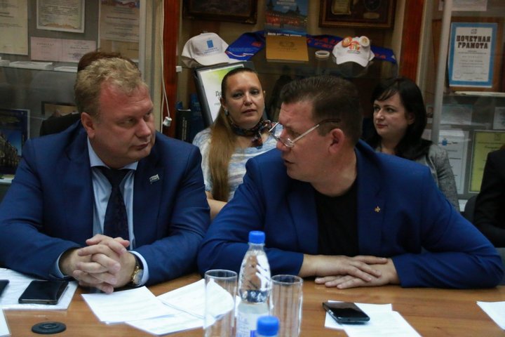 депутаты гордумы Алексей Полянский и Александр Янклович
