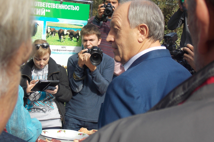 Губернатор Валерий Радаев