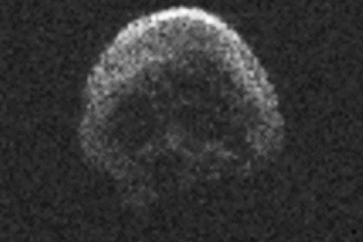 Фото астероида 2015 TB145, сделаное астрономами / © Nypost.com