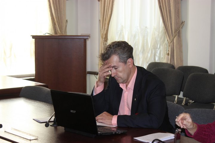 Председатель саратовского отделения партии Яблоко Александр Ермишин