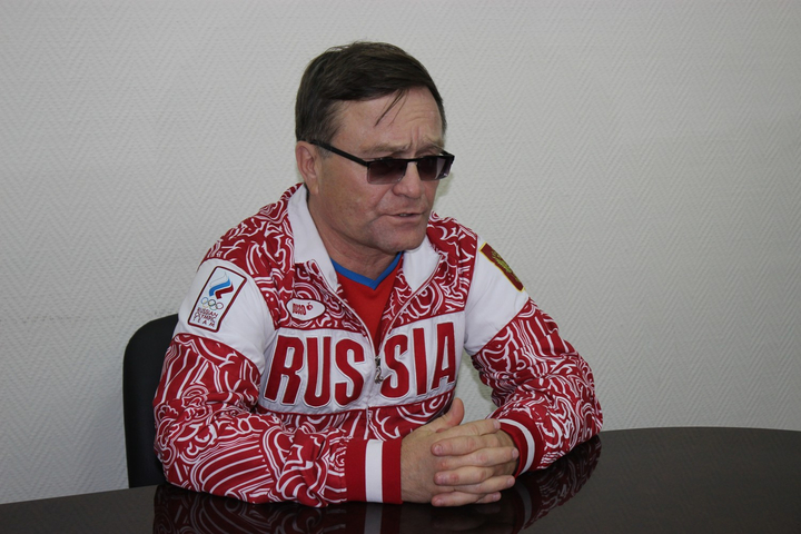 тренер Сергей Разваляев