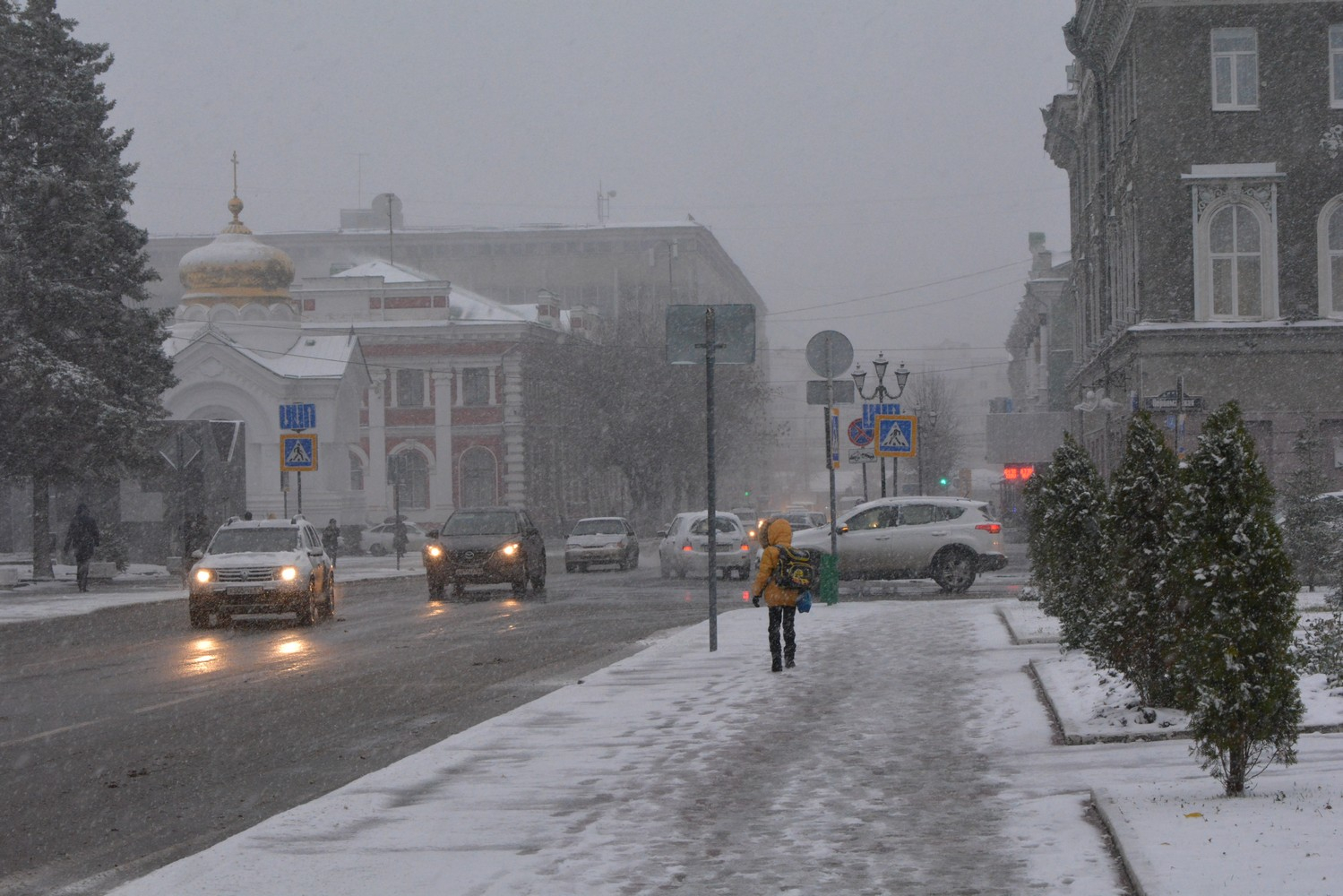 Саратов погода сегодня и завтра по часам. Саратов метель. Снег. Похолодание в Саратовской области. Климат Саратова.