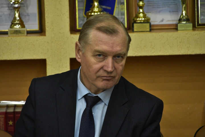 начальник управления обеспечения безопасности жизнедеятельности населения правительства области Николай Колесников