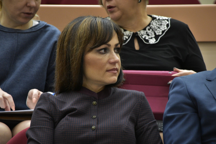 Министр экономического развития области Юлия Швакова