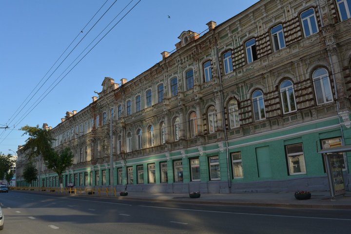 «Здание судов, конец XIX века архитектора Салько» (улица Московская, 64)