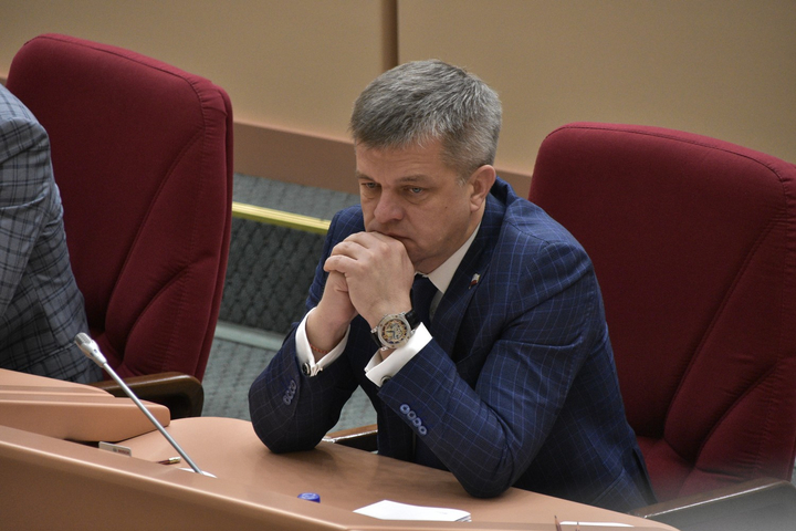 Депутат Максим Шихалов