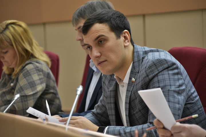 Депутат Иван Дзюбан