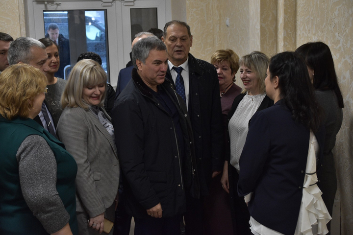 Спикер Госдумы Вячеслав Володин (в центре)