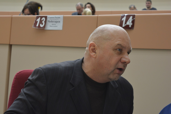 Депутат Олег Комаров