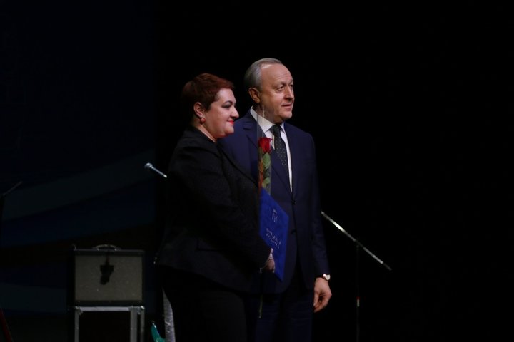 Губернатор Валерий Радаев и журналист Анна Головчинская