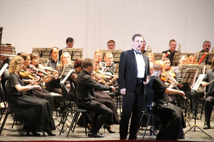 Андрей Бреус