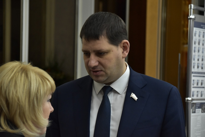 Министр спорта и молодежной политики области Александр Абросимов