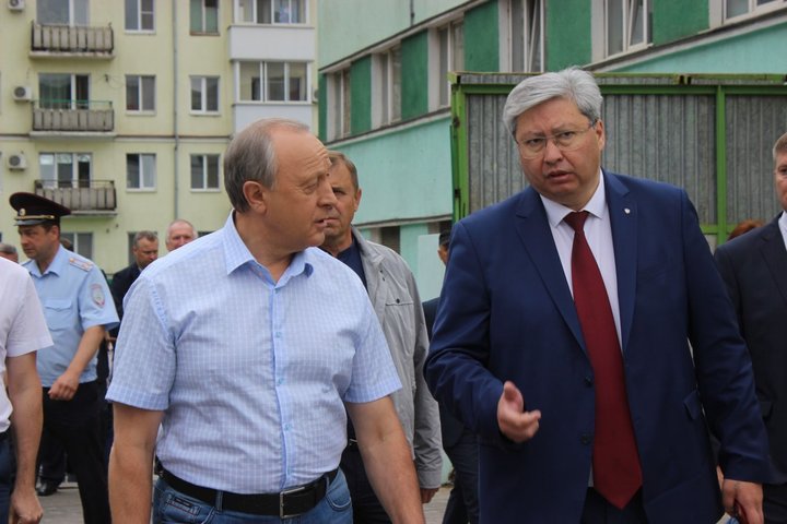 Губернатор Валерий Радаев и начальник ПривЖД Сергей Альмеев