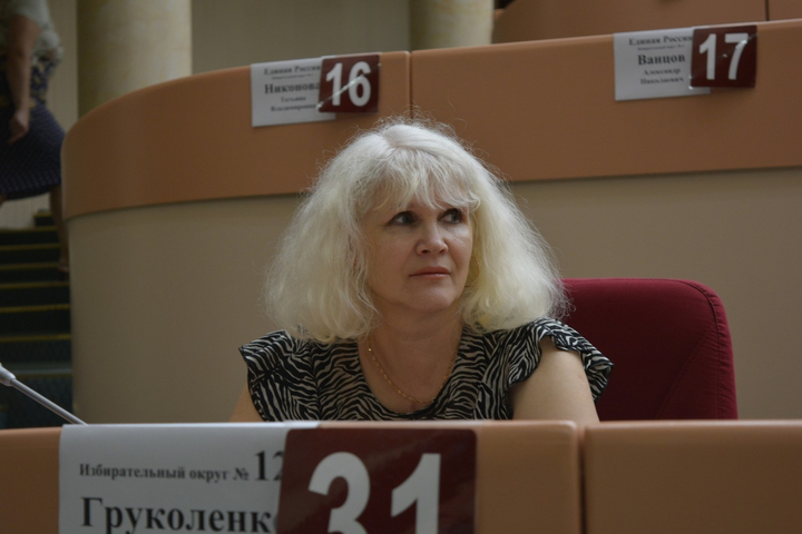 Депутат Саратовской городской Думы, директор Благотворительного фонда Концерна Дубки Наталия Груколенко