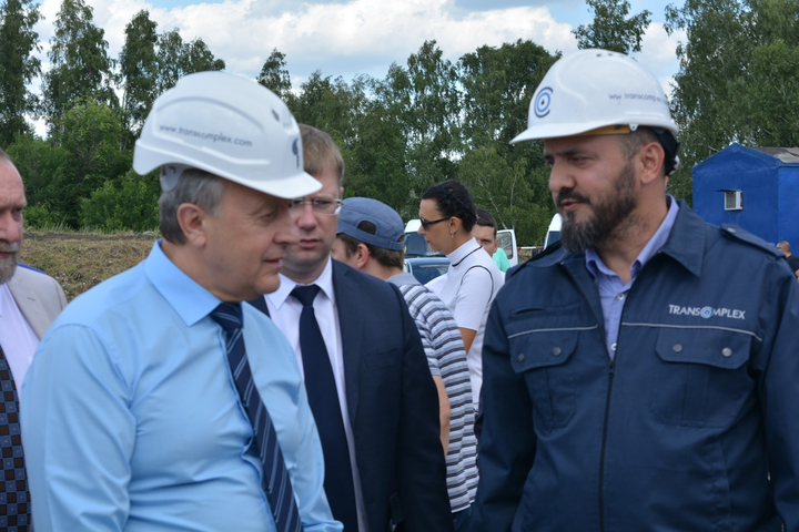 Губернатор Валерий Радаев и президент группы компаний Transcomplex Шамиль Амаев