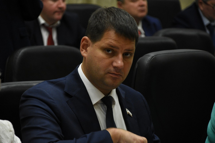 Министр молодежной политки и спорта Александр Абросимов