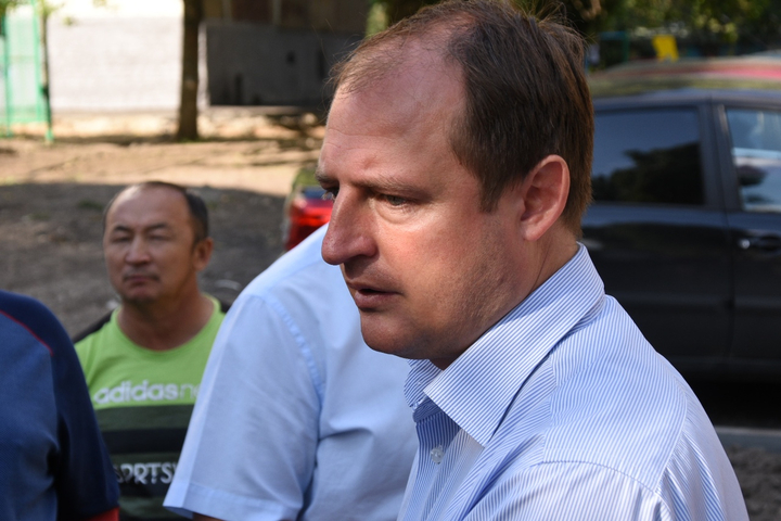 Глава Заводского района Сергей Червяков