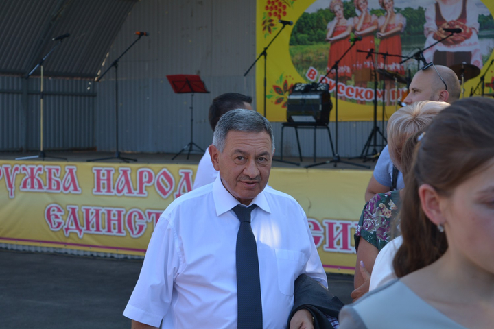 Глава Общественной палаты Саратовской области и директор «Музея боевой и трудовой славы» Борис Шинчук