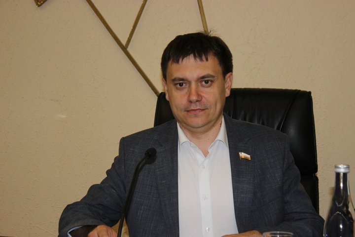 Павел Мигачев
