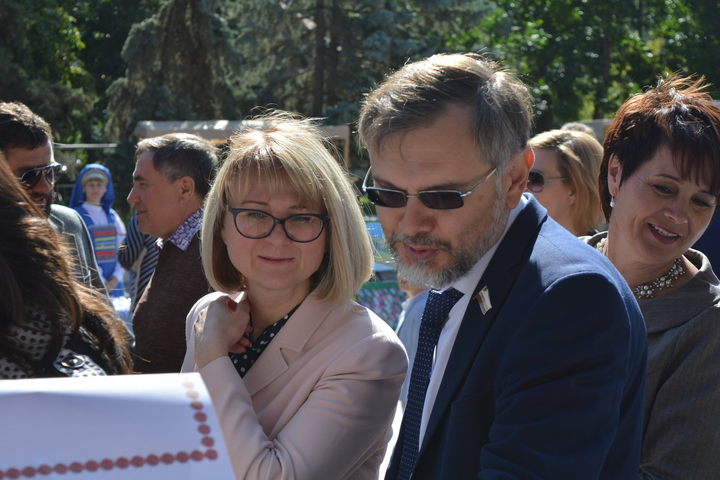 Министр внутренней политики Наталья Трошина и министр по делам терриориальных образований Сергей Зюзин