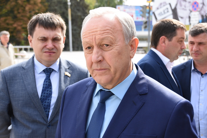 Губернатор Валерий Радаев
