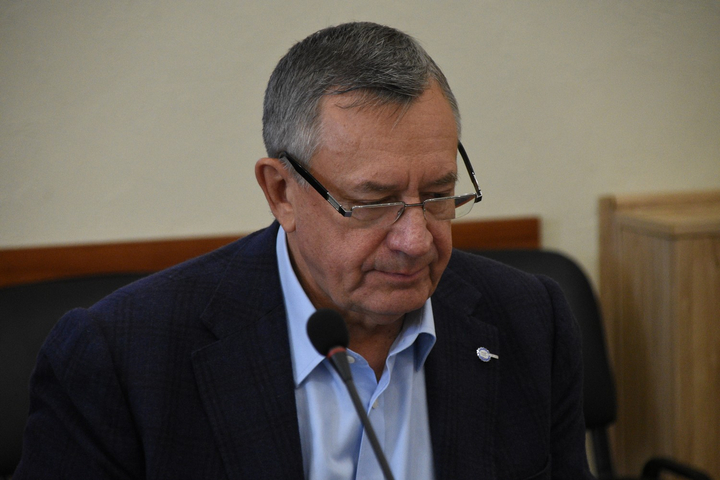 Депутат Никола Бушуев