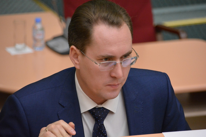 Председатель комитета по финансам администрации Александр Струков