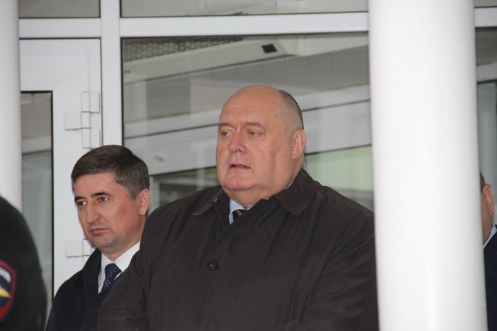 Сенатор, экс-глава регионального ГУ МВД Сергей Аренин