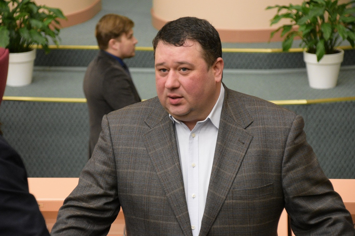 Депутат Станислав Денисенко