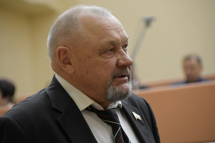 Депутат Николай Семенец
