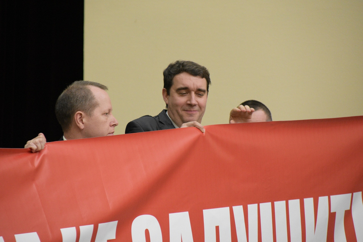 Депутат Александр Анидалов