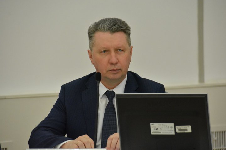 Зампред областного правительства Алексей Стрельников