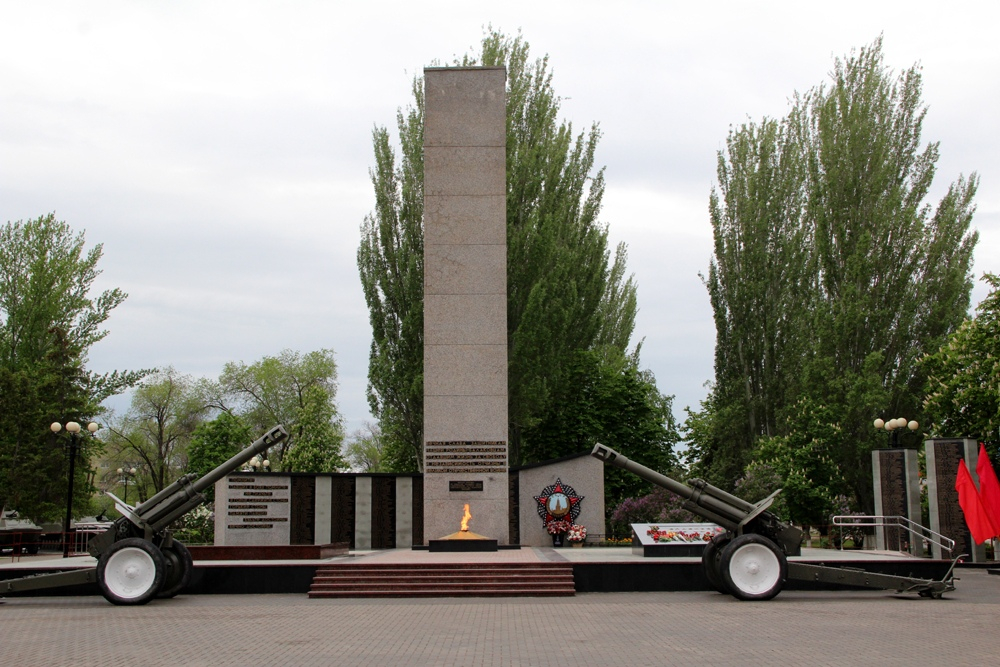 Фото обелиска балаково