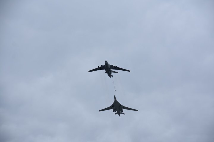 Ил-76 и Ту-160