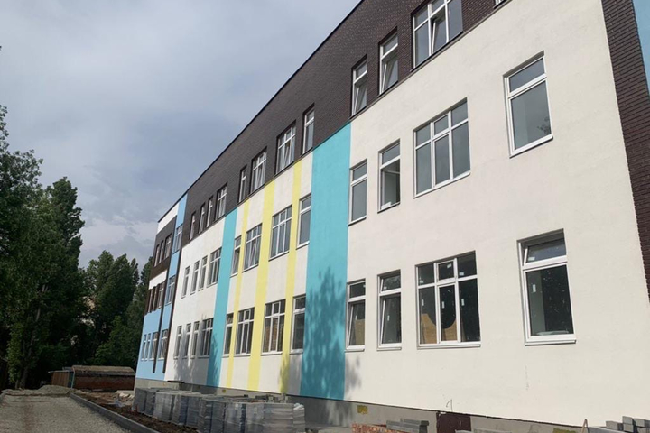 Школа в Приволжском