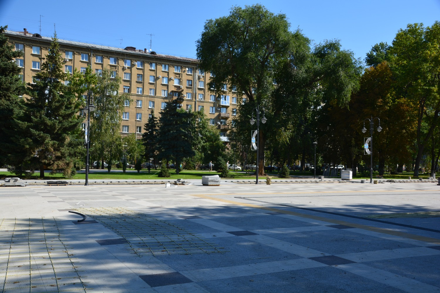 Саратовская площадь