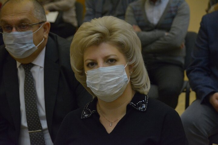 Глава администрации Ленинского района Саратова Лада Мокроусова