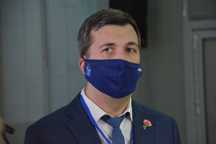 директор центра Сергей Блаженнов