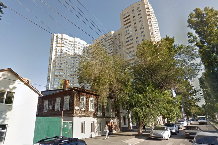 дом № 81 по улице Рахова / © Google Maps