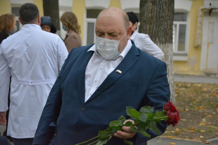 Министр здравоохранения Саратовской области Олег Костин