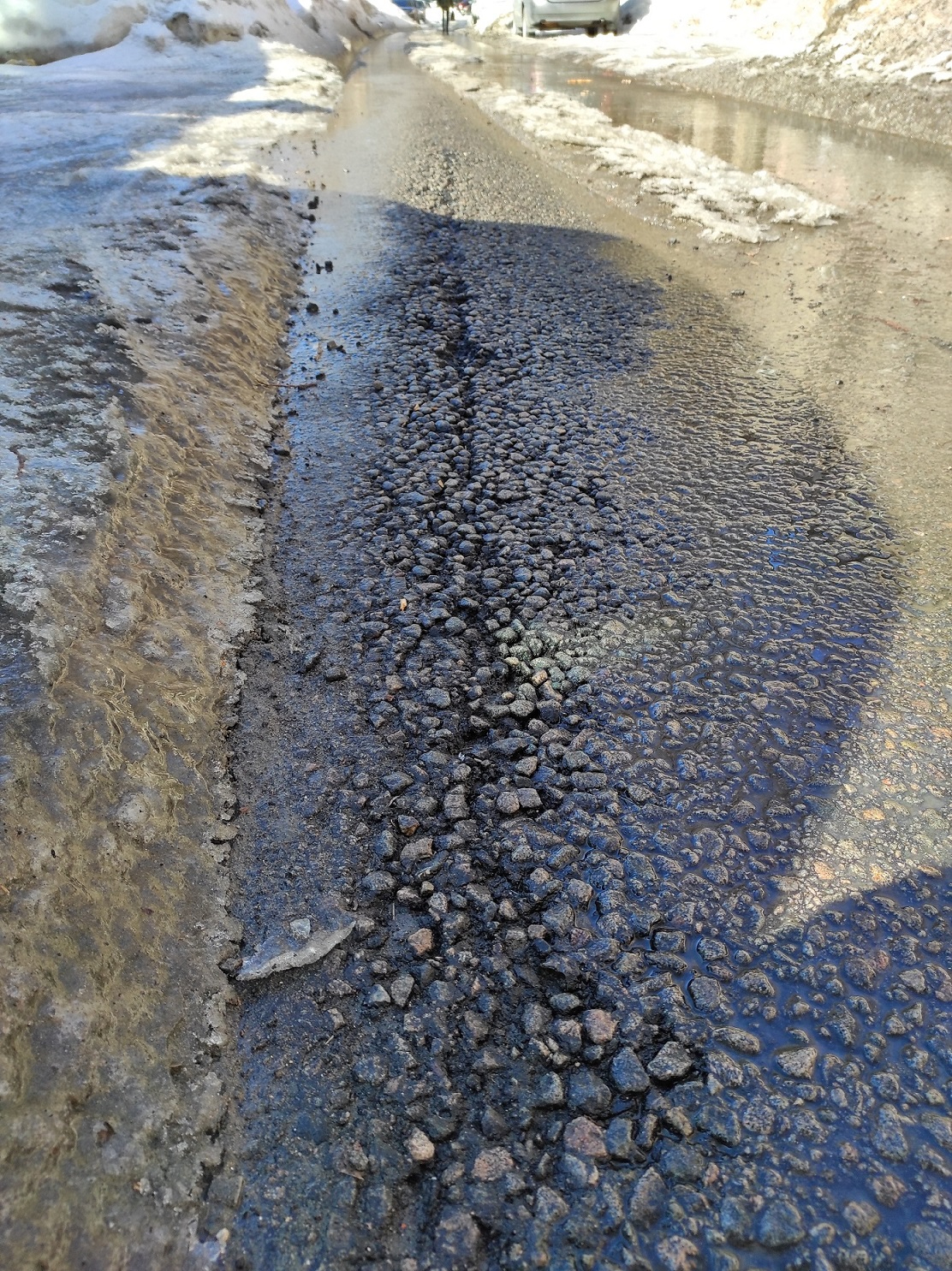 Дороги после ремонта. Разрушенная дорога. Разрушенные дороги после зимы. Дорога назад. Дороги в Армении зимой.