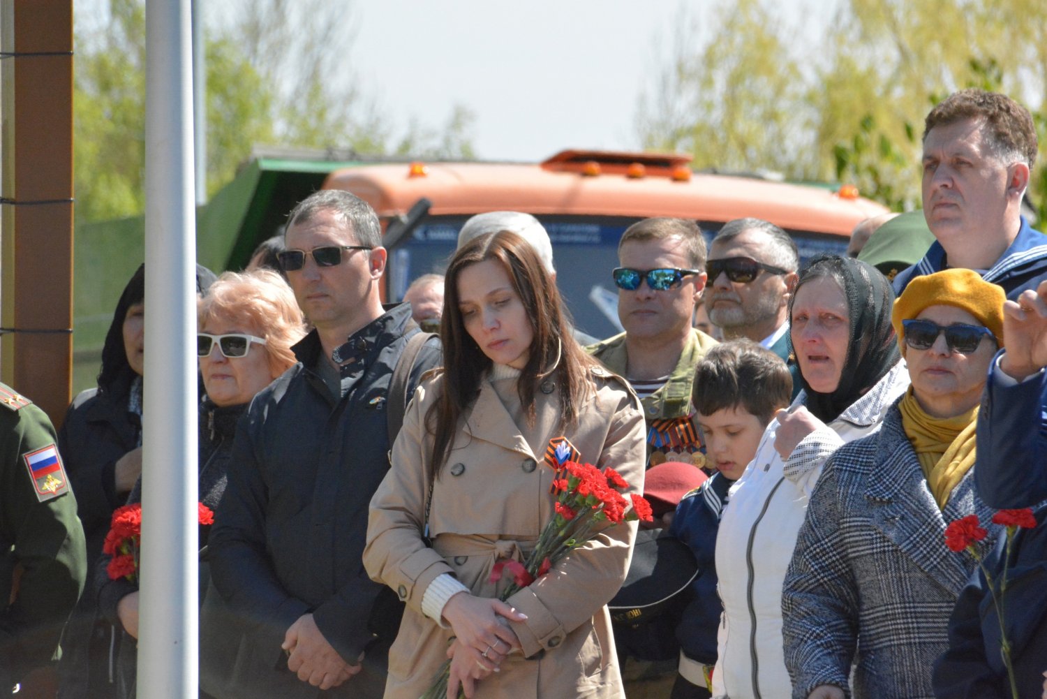Сколько погибло саратовских на украине. Памятник погибшим в спецоперации Саратов.