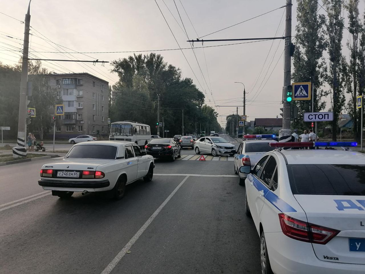 В Балаково шестилетняя девочка попала в больницу после столкновения двух  машин, подросток оказался под колёсами иномарки — ИА «Версия-Саратов»